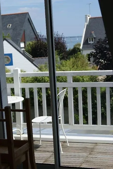 Apartment 50 M De La Plage, Appartement Avec Grand Balcon Fouesnant