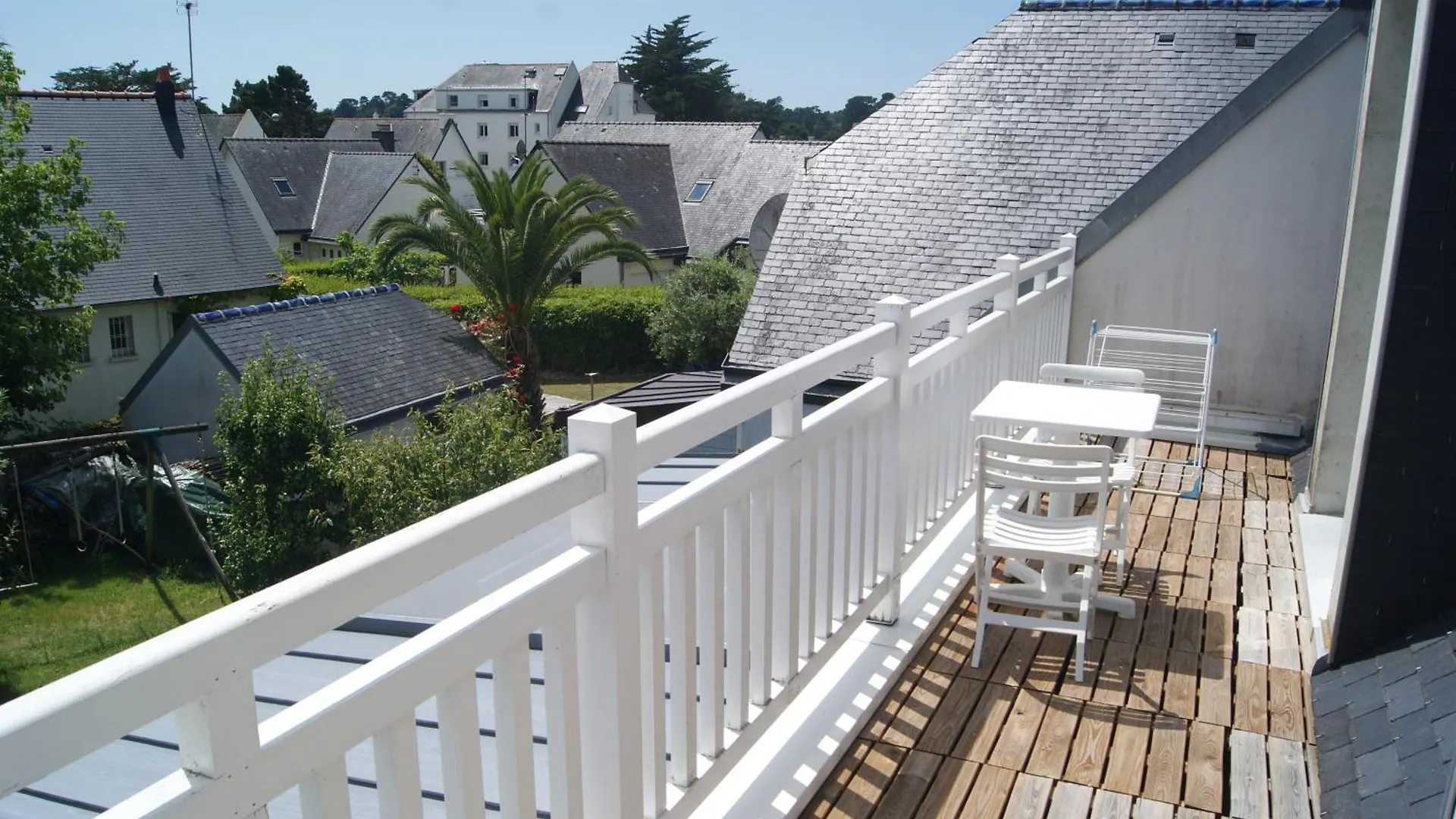 50 M De La Plage, Appartement Avec Grand Balcon Fouesnant